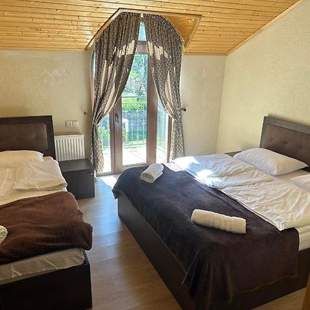 Hotel Iveria Kazbegi Bagian luar foto