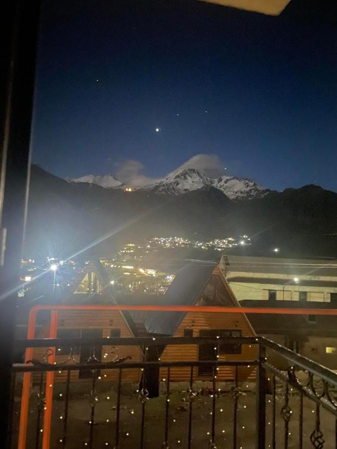Hotel Iveria Kazbegi Bagian luar foto
